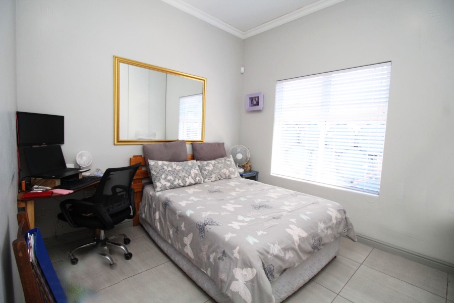 2 Bedroom Property for Sale in Vredenburg Western Cape